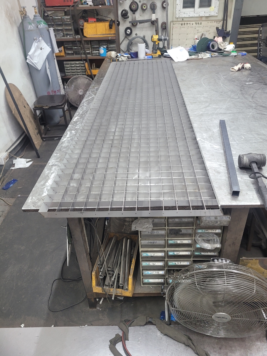 235149625_Of1NLg6p_994db4243e91e831204ae344c33f9c15302753f5.jpg 이미지크게보기