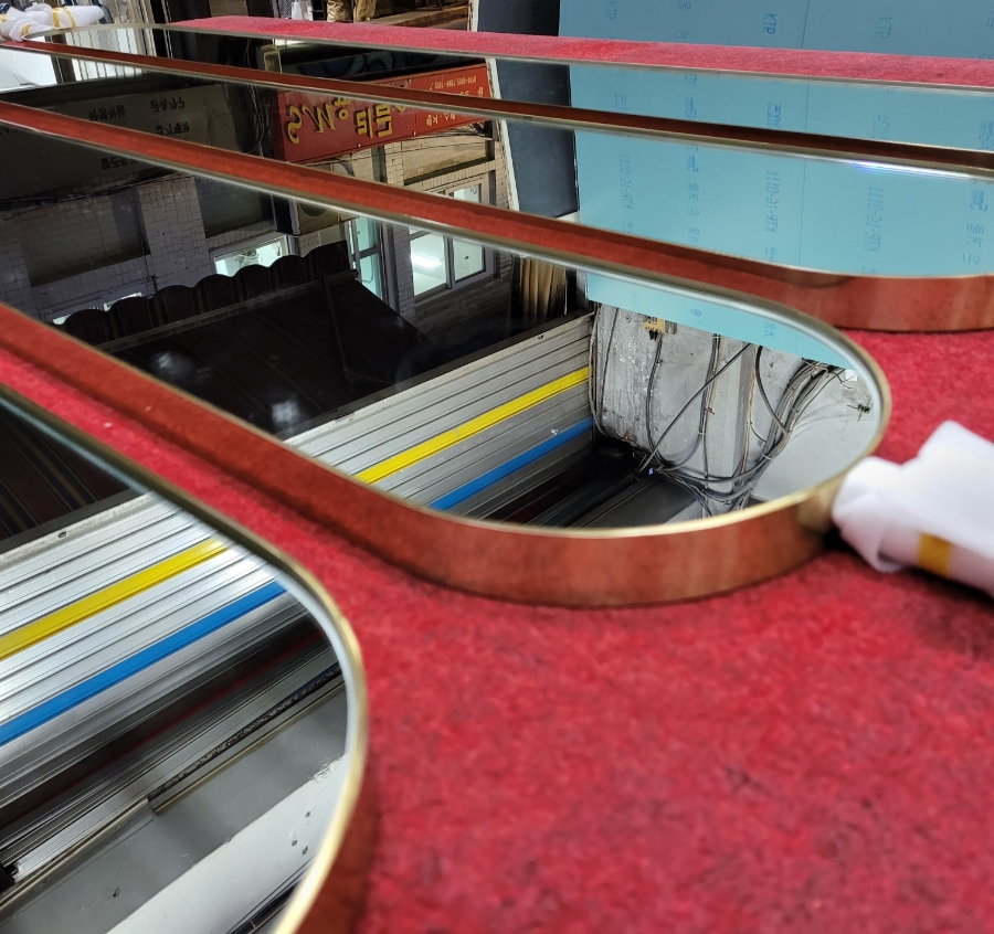 235149625_vJK80EtD_c8e7f9103842501427265ff914aa22b1617d5119.jpg 이미지크게보기